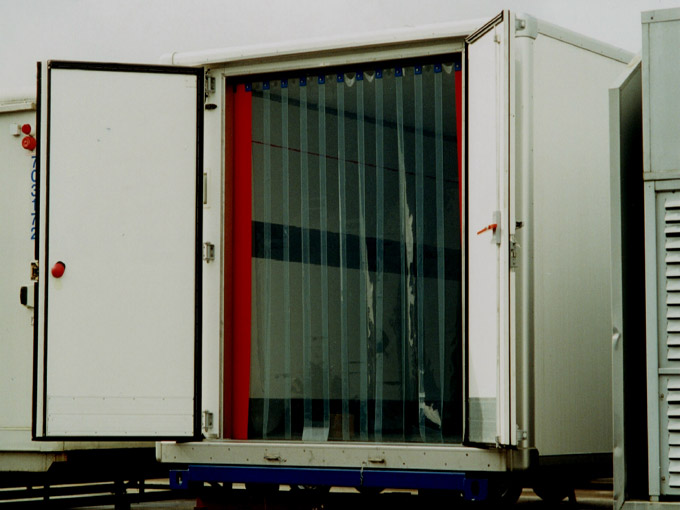 Изолирующие завесы шторы ПВХ для изотермических кузовов авто машин газелей Фур Porter Scania